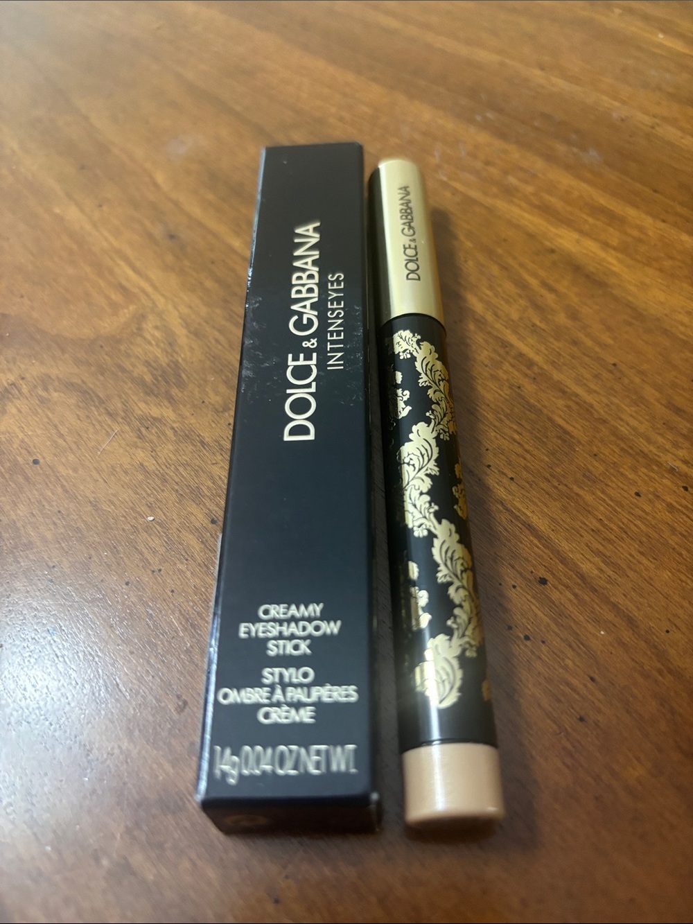 Dolce & Gabbana Intenseyes Creamy Eyeshadow Stick- shade Gold #6